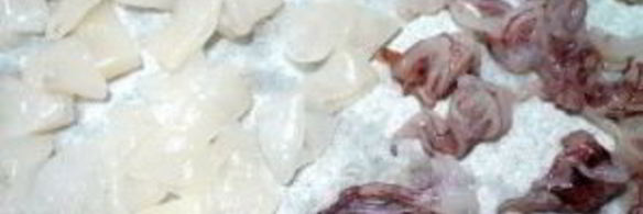 салат с кальмарами и огурцами