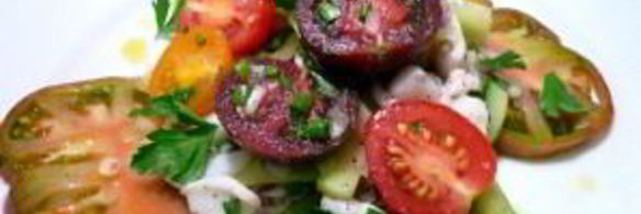 салат с кальмарами и огурцами