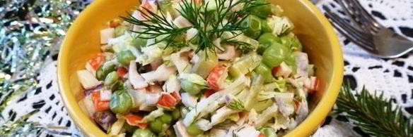 салат с крабовыми палочками и горошком
