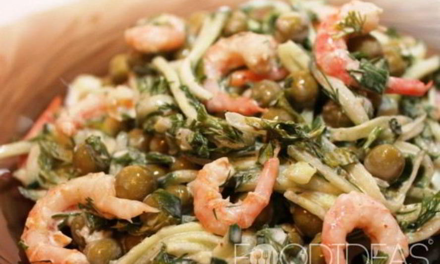 Рецепт салата с креветками и огурцами