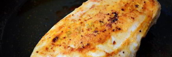 салат с курицей авокадо и кабачком