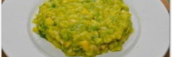 салат с тунцом и авокадо