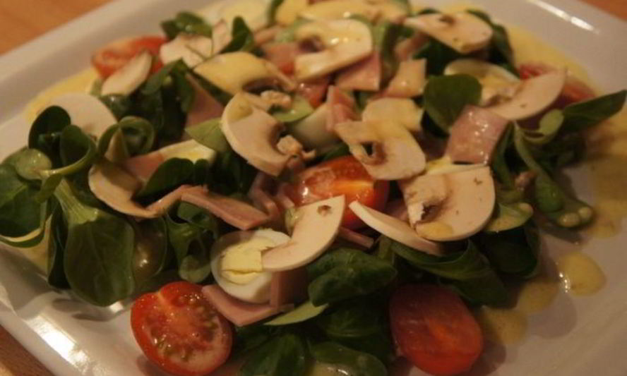 Рецепт салата со свежими шампиньонами