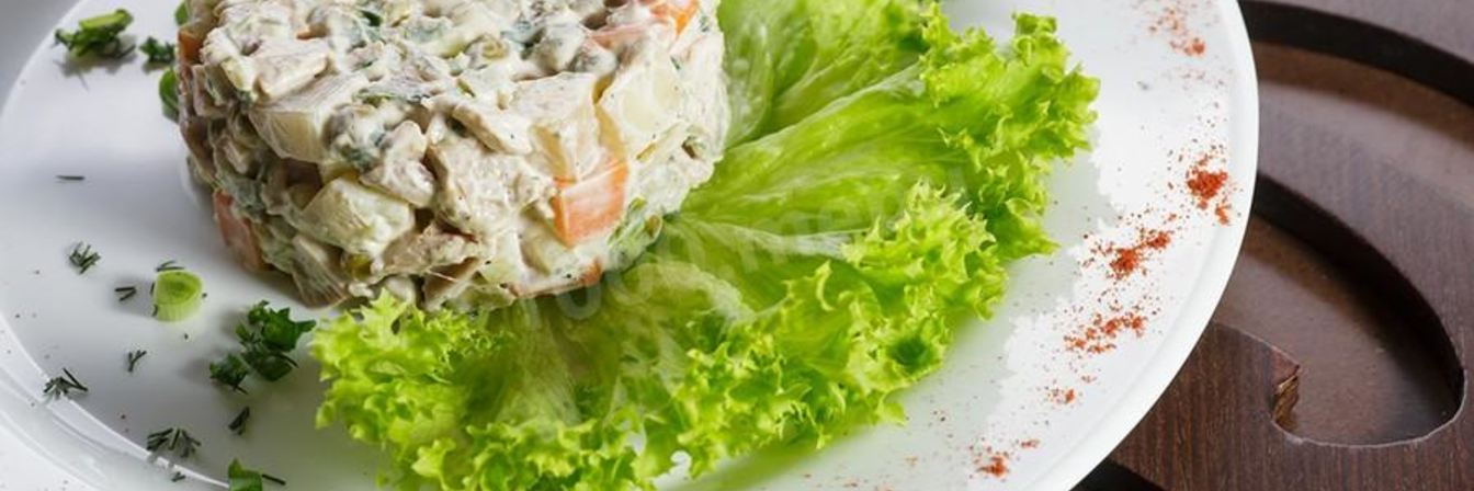 Салат столичный с говядиной