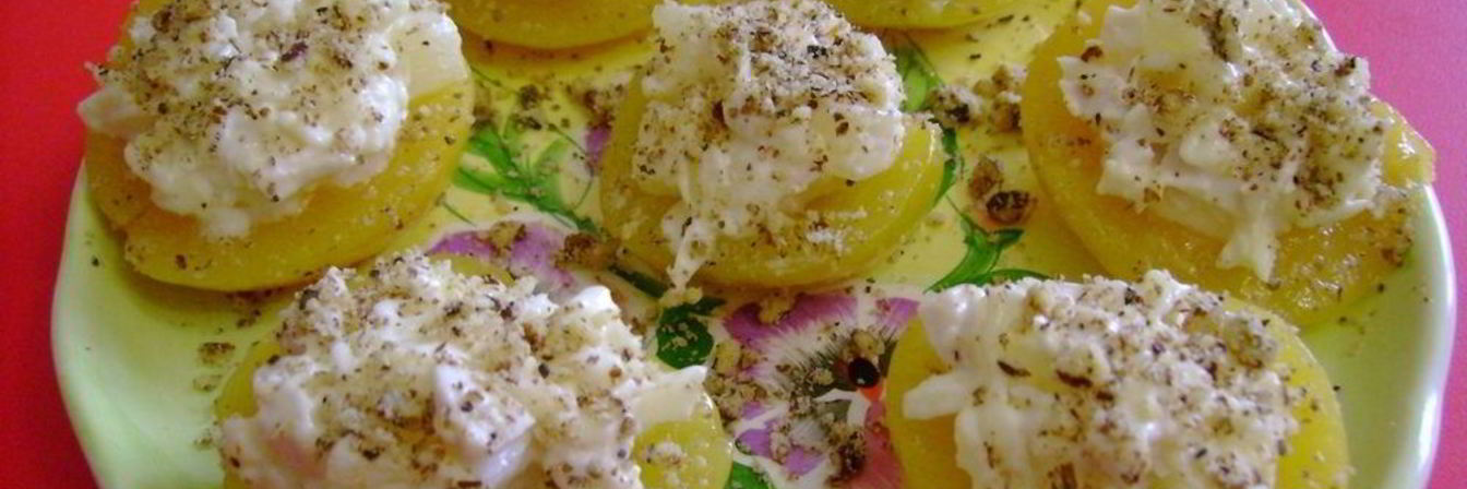 Салат в персиках