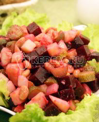 Салаты с фасолью