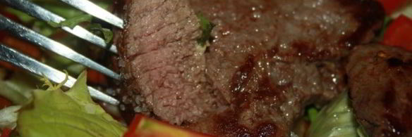 сочный говяжий ромштекс с салатным миксом