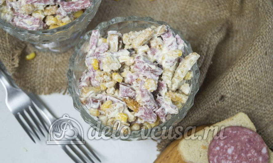 Рецепт студенческого салата с сухариками