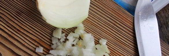 теплый салат с крабовыми палочками