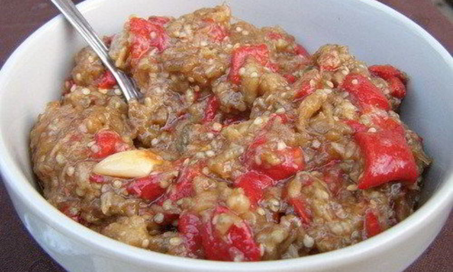 Рецепт дачного соуса из овощей на костре