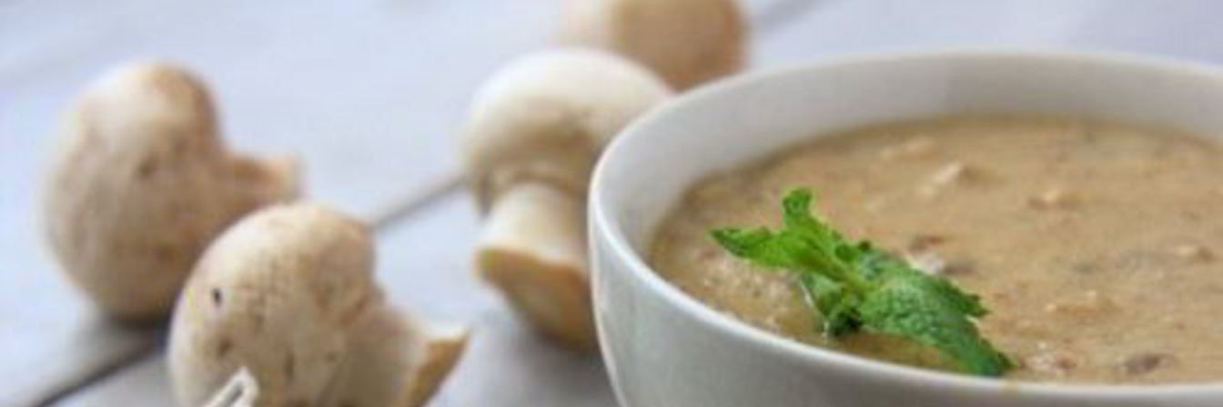 Грибной соус с сыром в мультиварке