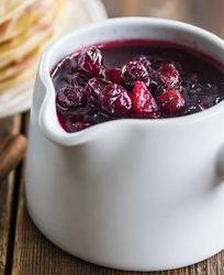 Клюквенный соус к блинам