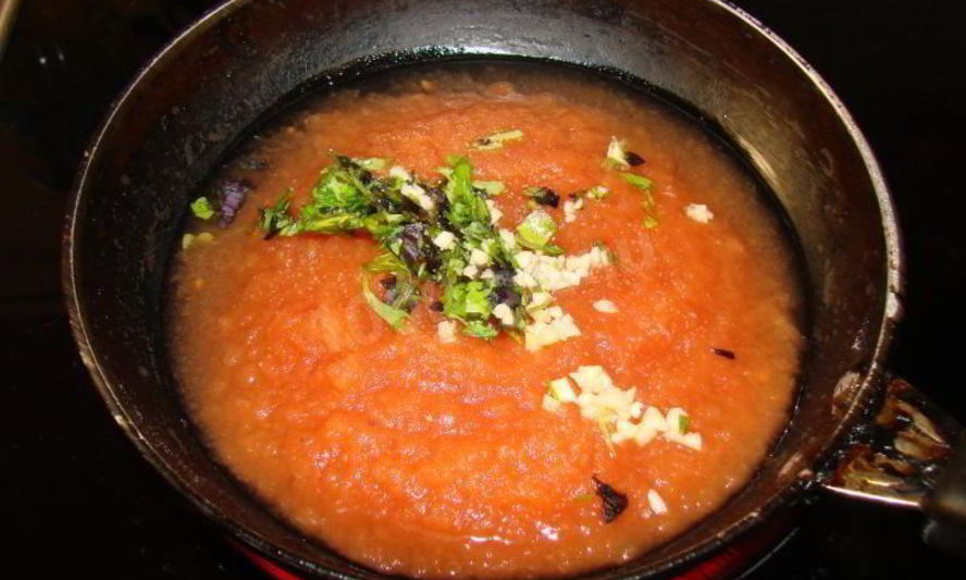 Рецепт пряного томатного соуса