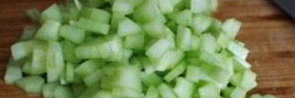 соус из йогурта и огурцов