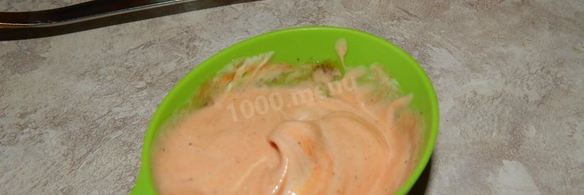 соус из кетчупа и майонеза с чесноком