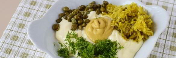 соус с солеными огурцами