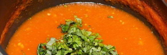 томатный соус с базиликом