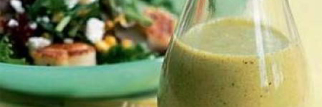 Универсальная заправка для салатов из свежих овощей