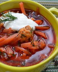 Борщ с фрикадельками