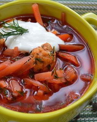 Борщ с фрикадельками