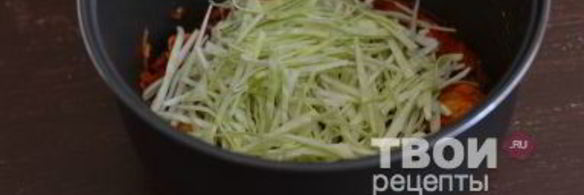 борщ с галушками