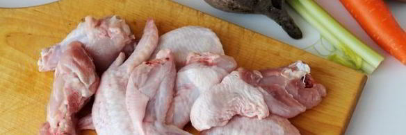 борщ с куриными крылышками