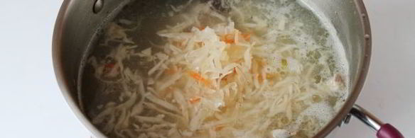 борщ с куриными крылышками