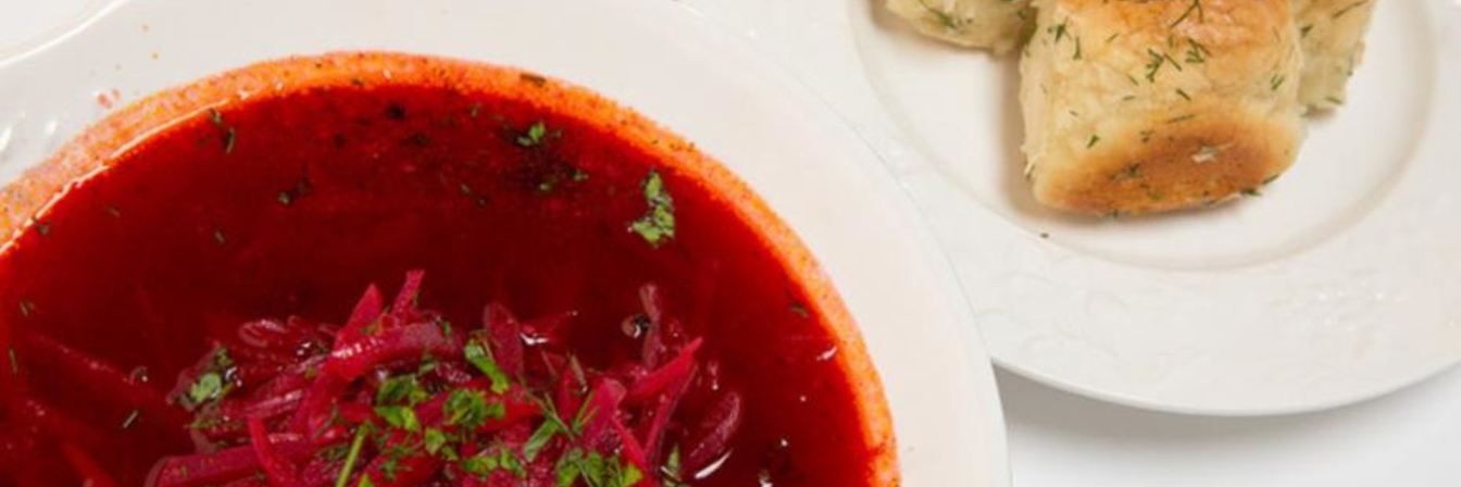 Борщ с пампушками