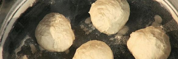 борщ с пампушками