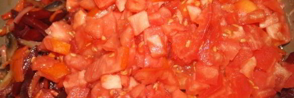 борщ с шампиньонами на куриных окорочках