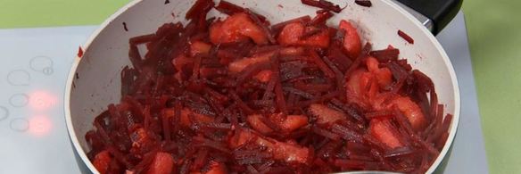 борщ с языком и черносливом