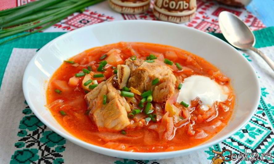 Рецепт борща со свиными ребрышками и молодыми овощами