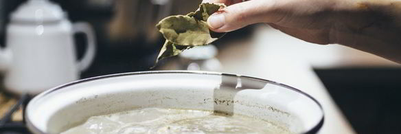 борщ в горшочке