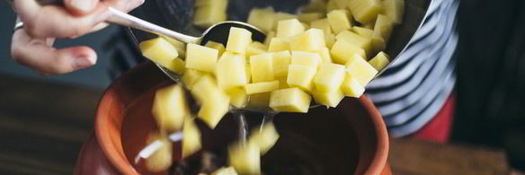 борщ в горшочке