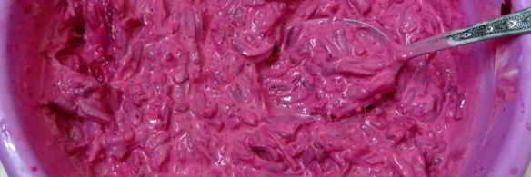 красный борщ с фасолью и копченостями