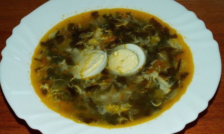 Рецепт вкусного зеленого борща со щавелем