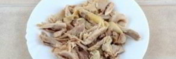 зеленый борщ с курицей