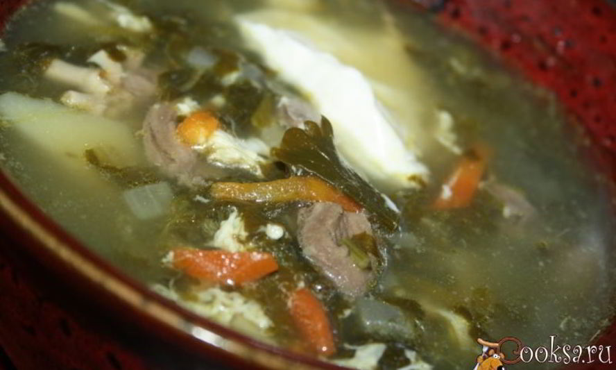 Рецепт зеленого борща со щавелем на куриных сердечках