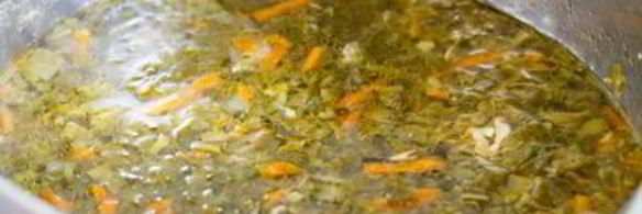 зеленый борщ