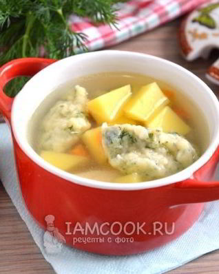 Суп с клецками на курином бульоне