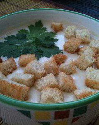 Фасолевый суп со сливочным сыром