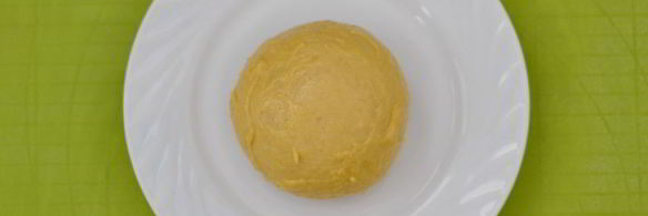 гороховый суп с чесночными рулетиками