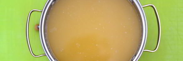 гороховый суп с чесночными рулетиками