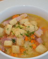 Гороховый суп с копченой грудинкой