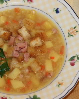Гороховый суп с копченой курицей