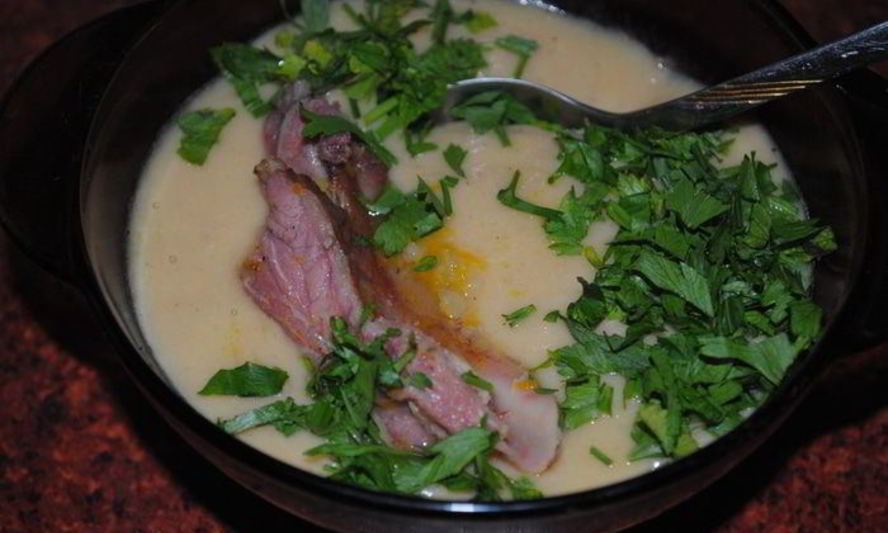 Рецепт горохового супа с копчеными ребрышками