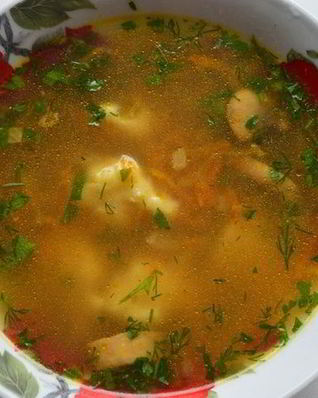 Гречневый суп с грибами и картофельными клецками