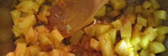 картофельный крем-суп с креветками и имбирем