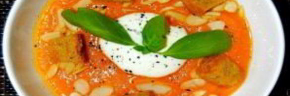 хрустящий суп из тыквы с сухариками