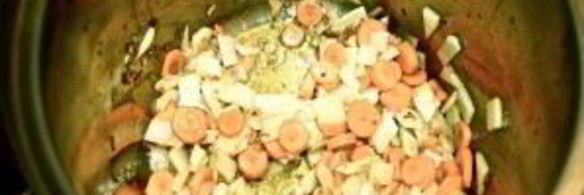 хрустящий суп из тыквы с сухариками